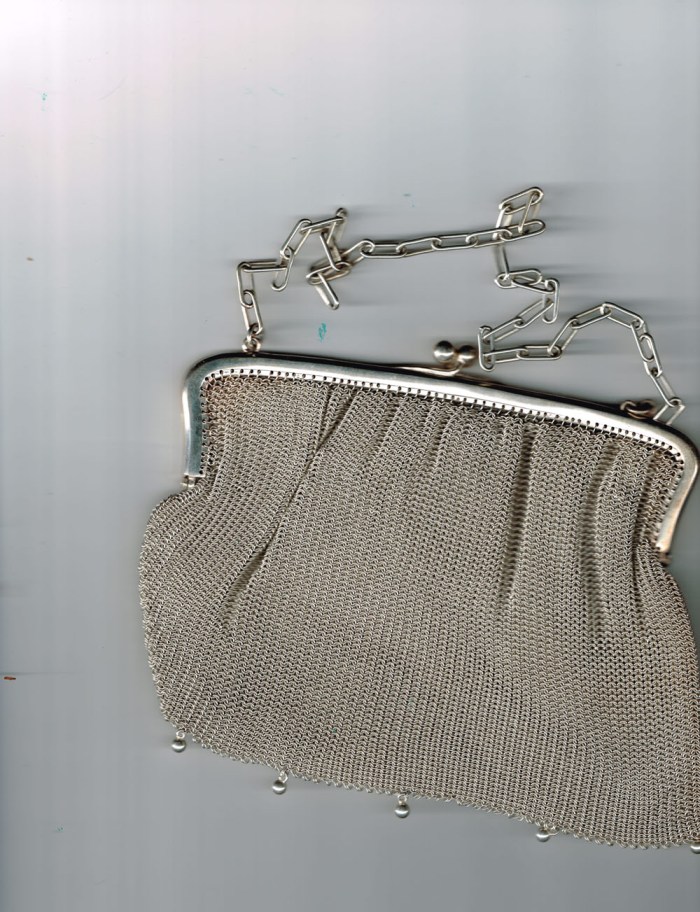 Chainmail purse
